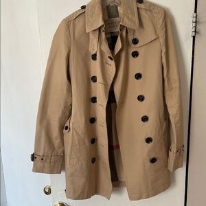 Burberry Classic Beige Trench